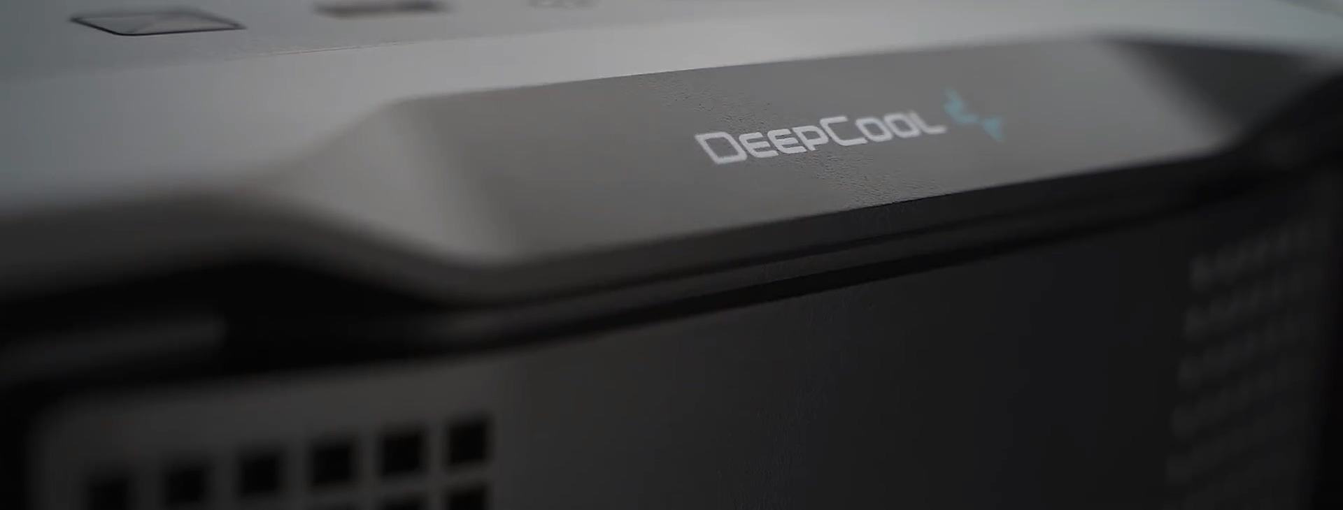 CC560 Limited WH V2 - DeepCool
