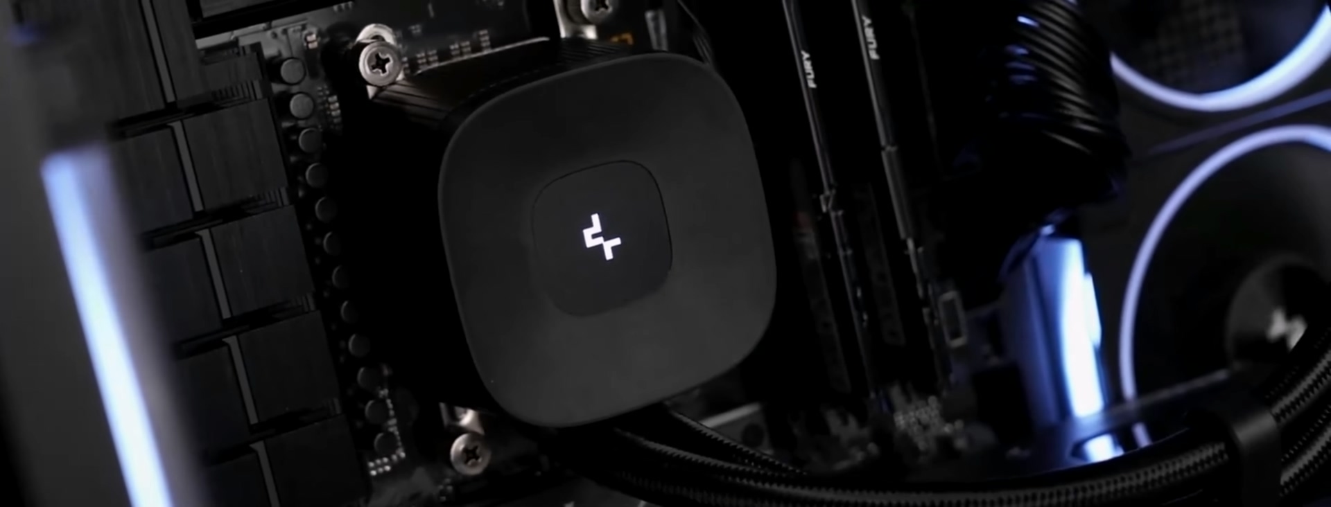 LE240 V2 ZERO DARK - DeepCool